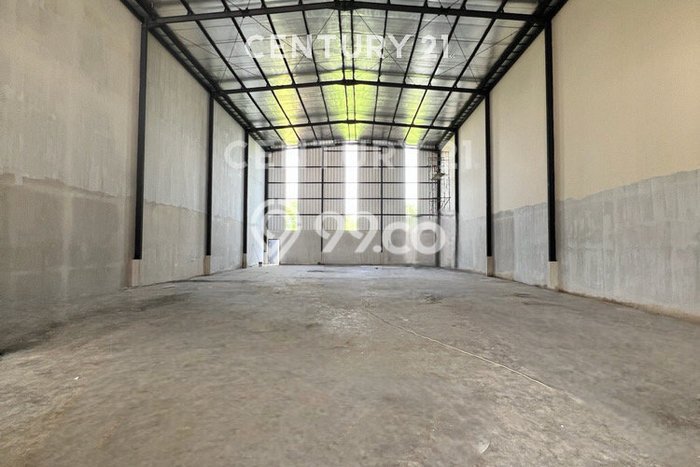 LOKASI STRATEGIS! Gudang Kawasan Lippo Cikarang, Luas 1128m², Kawasan Ramai, Ready Operasional LOKASI STRATEGIS! Gudang Kawasan Lippo Cikarang, Luas 1128m², Kawasan Ramai, Ready Operasional