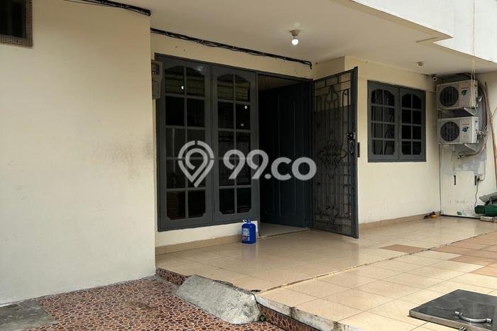 HARGA TERBAIK! Rumah area Sunter, 7 KT, Area Asri, LT 162m2m² Bangunan 200m2m² HARGA TERBAIK! Rumah area Sunter, 7 KT, Area Asri, LT 162m2m² Bangunan 200m2m²