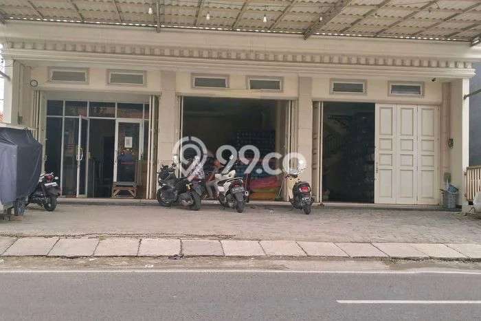 Ruko Bagus Dijual LB 340m2 Lokasi Strategis Tangerang Area Cocok untuk Berbisnis Ruko Bagus Dijual LB 340m2 Lokasi Strategis Tangerang Area Cocok untuk Berbisnis