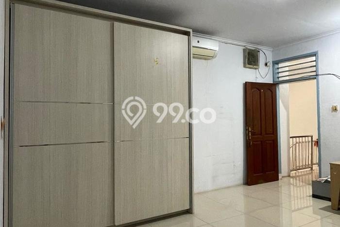 Siap Huni Hunian Elit 4 Kamar di Tambora Dekat ke Mana Saja Siap Huni Hunian Elit 4 Kamar di Tambora Dekat ke Mana Saja