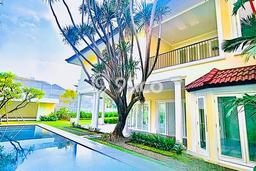 Hot Offer Hunian Mewah Ideal dan Luas di Kebayoran Baru, Jakarta Selatan Hot Offer Hunian Mewah Ideal dan Luas di Kebayoran Baru, Jakarta Selatan