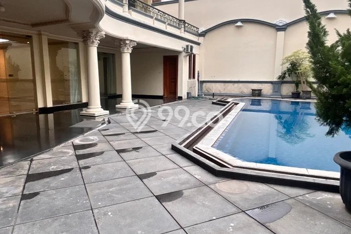 Disewakan Rumah Nyaman LT 800m2 / LB 600m2 di Pondok Indah, Jakarta Selatan Disewakan Rumah Nyaman LT 800m2 / LB 600m2 di Pondok Indah, Jakarta Selatan