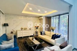 Sewa Rumah Nyaman di Kebayoran Baru Siap Huni dan Strategis Sewa Rumah Nyaman di Kebayoran Baru Siap Huni dan Strategis