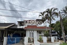 Dijual Hunian Mewah dengan Fasilitas Sekitar Lengkap di BSD, Tangerang Selatan Dijual Hunian Mewah dengan Fasilitas Sekitar Lengkap di BSD, Tangerang Selatan