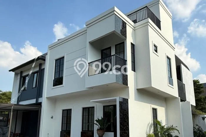 Rumah Strategis Modern Lb 109m2 di BSD, Tangerang Selatan Rumah Strategis Modern Lb 109m2 di BSD, Tangerang Selatan