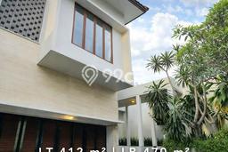 Dijual Rumah Mewah Megah Dengan View Cantik di Kemang, Jakarta Selatan Dijual Rumah Mewah Megah Dengan View Cantik di Kemang, Jakarta Selatan