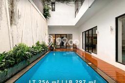 Rumah Luxury Modern Siap Huni di Kemang Jakarta Selatan Rumah Luxury Modern Siap Huni di Kemang Jakarta Selatan