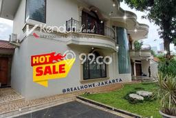 Ready to Use! Luxury House LT 800m2 Desain Modern di Pondok Indah Ready to Use! Luxury House LT 800m2 Desain Modern di Pondok Indah
