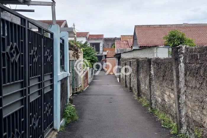 Rumah Modern Cantik 3 KT Siap Huni di Pancoran Mas Rumah Modern Cantik 3 KT Siap Huni di Pancoran Mas