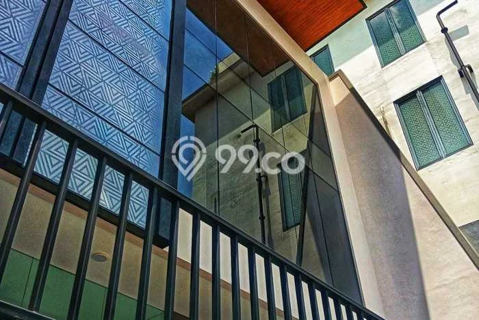 Unit Kantor Dijual di Duren Sawit Jakarta Timur 1600m2 Unit Kantor Dijual di Duren Sawit Jakarta Timur 1600m2