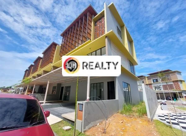 Disewakan Rumah Harga Terjangkau di Batam Centre Batam dengan 4 KT Disewakan Rumah Harga Terjangkau di Batam Centre Batam dengan 4 KT