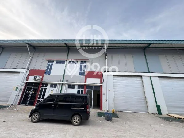 Unit Gudang Paling Strategis di Bengkong Batam dengan LB 250m2 Unit Gudang Paling Strategis di Bengkong Batam dengan LB 250m2