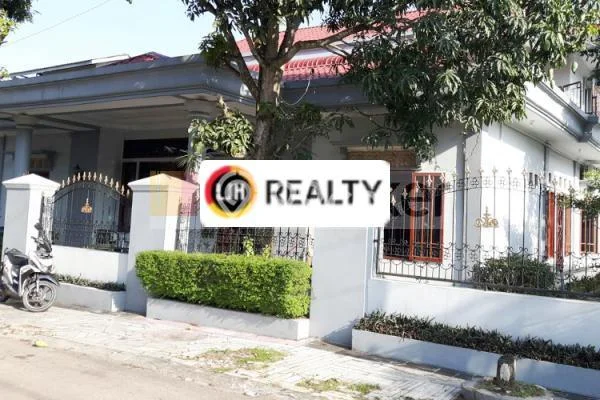 Rumah Luas Asri 6 KT Siap Huni di Tiban Batam Rumah Luas Asri 6 KT Siap Huni di Tiban Batam