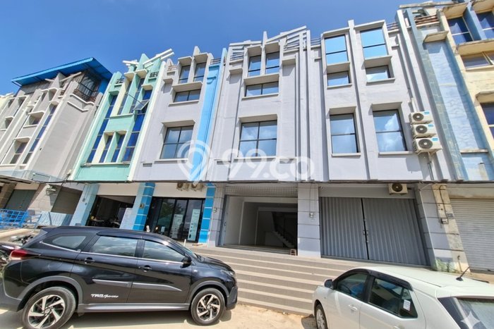 Ruko untuk Disewa di Pusat Batam Luas Bangunan 240m2 Ruko untuk Disewa di Pusat Batam Luas Bangunan 240m2
