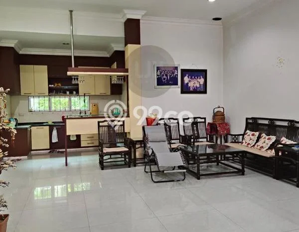 Hunian Elit LB 300m2 Siap Pakai Desain Elegan di Batam Centre, Batam Hunian Elit LB 300m2 Siap Pakai Desain Elegan di Batam Centre, Batam