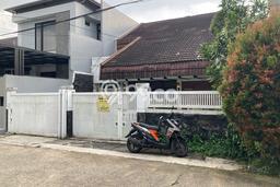 For Sale! Premium House LT 255m2 Desain Elegan di Bandung Kota For Sale! Premium House LT 255m2 Desain Elegan di Bandung Kota