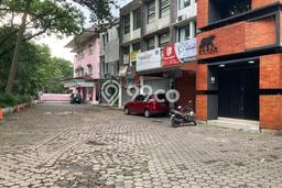 LOKASI PREMIUM! Ruko di , Luas 210m2m², Mainroad, Area Komersial LOKASI PREMIUM! Ruko di , Luas 210m2m², Mainroad, Area Komersial