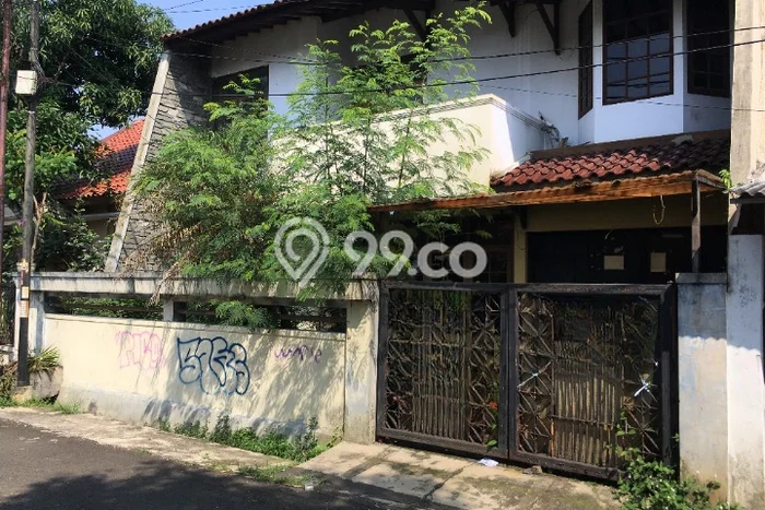 Rumah Minimalis 4 Kamar LT 140m2 di Turangga Rumah Minimalis 4 Kamar LT 140m2 di Turangga