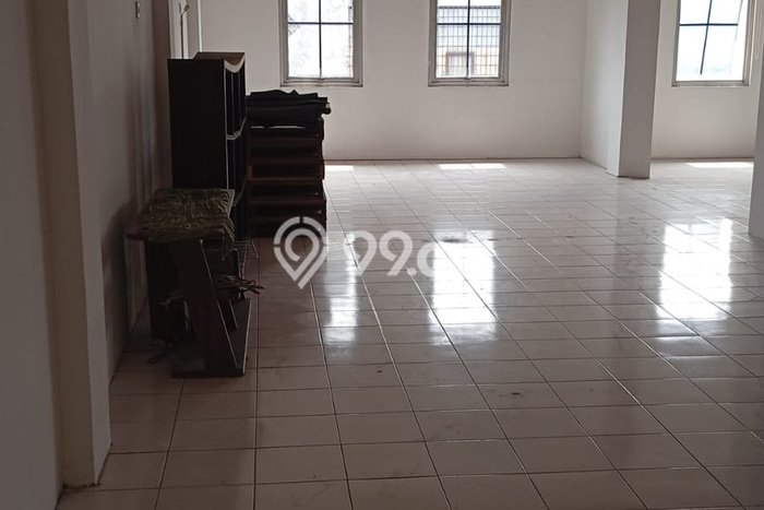 Unit Ruko Dijual di Jakarta Pusat LT 135m2 & LB 675m2 Unit Ruko Dijual di Jakarta Pusat LT 135m2 & LB 675m2