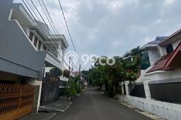 Hunian Eksklusif Siap Huni LT 359m2 di Tebet, Jakarta Selatan Hunian Eksklusif Siap Huni LT 359m2 di Tebet, Jakarta Selatan