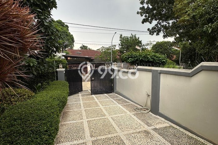 Rumah Luxury Modern Tanpa Renovasi di Taman Kencana Bogor Rumah Luxury Modern Tanpa Renovasi di Taman Kencana Bogor