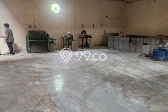 Untuk Dijual Pabrik di Pandaan Pasuruan LT 3322m2 / LB 938m2 Untuk Dijual Pabrik di Pandaan Pasuruan LT 3322m2 / LB 938m2