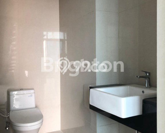 Kantor Bagus Dijual LB 136m2 Lokasi Strategis Surabaya Area Cocok untuk Bisnis Kantor Bagus Dijual LB 136m2 Lokasi Strategis Surabaya Area Cocok untuk Bisnis