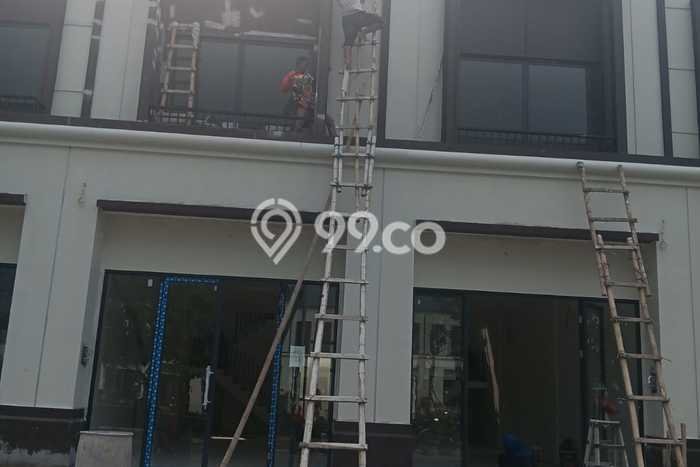 Disewakan Ruko Bisnis di Cisauk Tangerang Harga Sewa Menarik Bisa Nego Disewakan Ruko Bisnis di Cisauk Tangerang Harga Sewa Menarik Bisa Nego