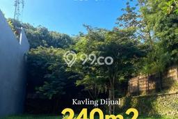 Tanah di BSD, Tangerang Selatan Luas 240m2 Dijual Segera Tanah di BSD, Tangerang Selatan Luas 240m2 Dijual Segera