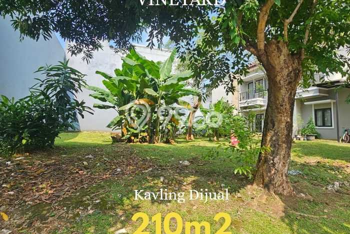 Kavling Tanah di BSD Dijual Luas 210m2 Legalitas - Kavling Tanah di BSD Dijual Luas 210m2 Legalitas -
