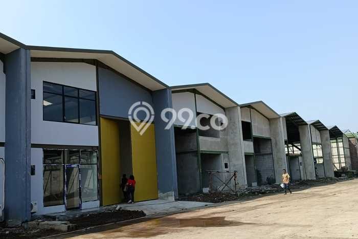 Gudang Dijual di Tangerang LT 220m2 & LB 180m2 Lokasi Terbaik! Gudang Dijual di Tangerang LT 220m2 & LB 180m2 Lokasi Terbaik!