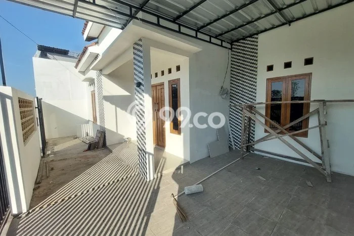 HARGA SPESIAL! Rumah di Laweyan, Surakarta, LT 90m2m² Bangunan 45m2m² BISA KPR! HARGA SPESIAL! Rumah di Laweyan, Surakarta, LT 90m2m² Bangunan 45m2m² BISA KPR!