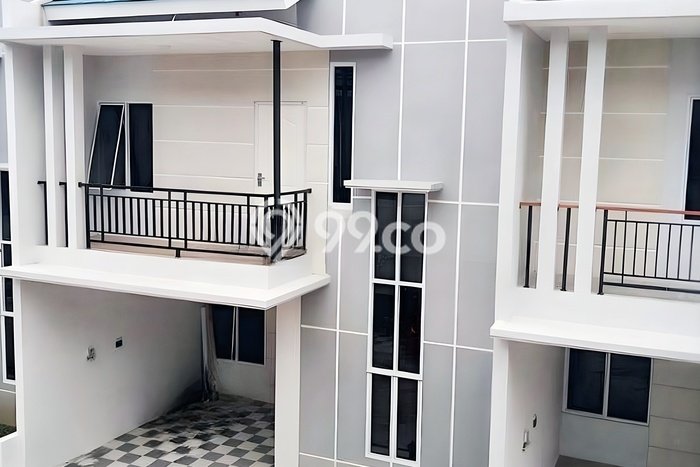 Rumah Berkualitas LT 74m² / LB 100m² di Kartosuro, Dekat Pusat Kota, Sukoharjo Rumah Berkualitas LT 74m² / LB 100m² di Kartosuro, Dekat Pusat Kota, Sukoharjo