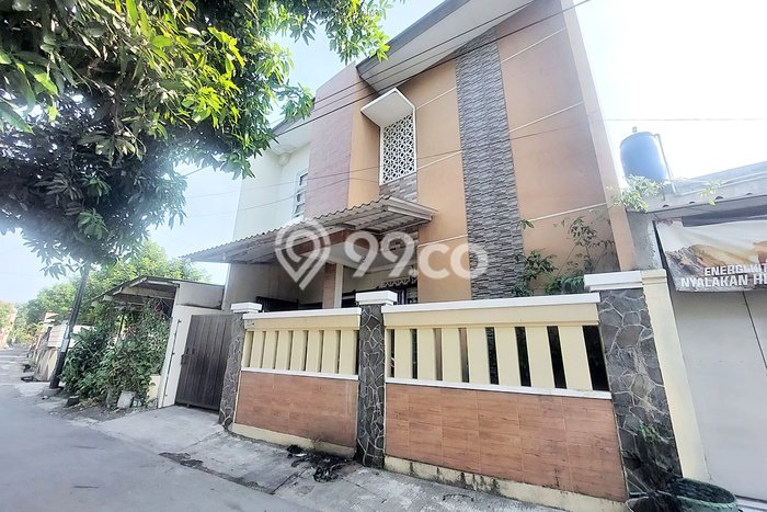 Rumah Minimalis 10 Kamar Terawat di Kartosuro, Dekat Pusat Perbelanjaan, Sukoharjo Rumah Minimalis 10 Kamar Terawat di Kartosuro, Dekat Pusat Perbelanjaan, Sukoharjo