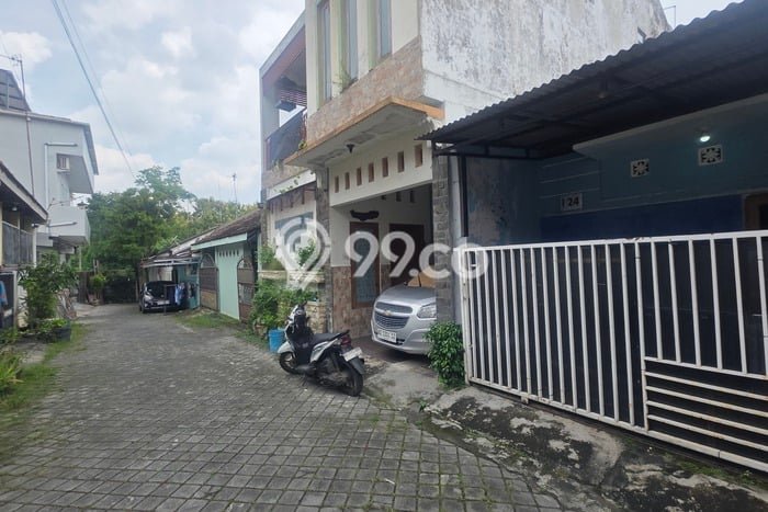 Hunian Strategis 2 KT LB 36m2 Kondisi Bagus di Mojosongo Hunian Strategis 2 KT LB 36m2 Kondisi Bagus di Mojosongo