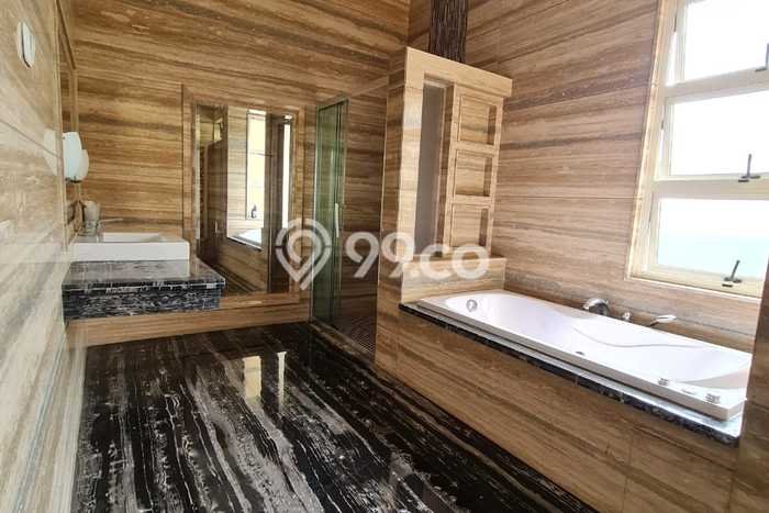 Dijual Rumah Mewah Megah Dengan View Cantik di Kalideres, Jakarta Barat Dijual Rumah Mewah Megah Dengan View Cantik di Kalideres, Jakarta Barat