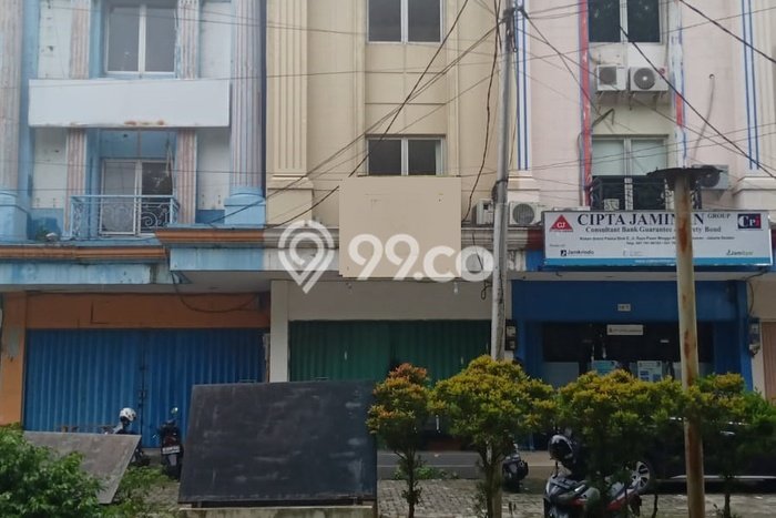 Area Ramai! Ruko Dijual di Pancoran untuk Bisnis Luas Bangunan 300m2 Area Ramai! Ruko Dijual di Pancoran untuk Bisnis Luas Bangunan 300m2