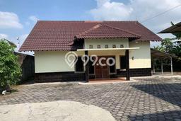 Rumah Mewah Siap Huni LT 1700m2 di Kalasan, Sleman Rumah Mewah Siap Huni LT 1700m2 di Kalasan, Sleman
