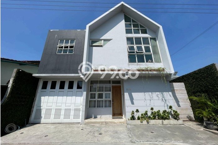 Dijual Rumah 5 Kamar Lokasi Strategis Bagus dan Strategis di Mlati Dijual Rumah 5 Kamar Lokasi Strategis Bagus dan Strategis di Mlati