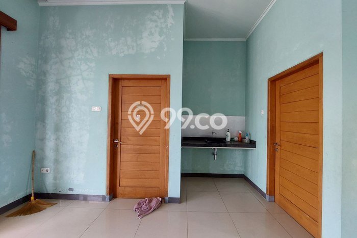 Siap Huni Rumah Mewah 6 Kamar di Depok Dekat ke Mana Pun Siap Huni Rumah Mewah 6 Kamar di Depok Dekat ke Mana Pun