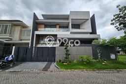 Rumah Elit Modern Siap Huni di Pakuwon Indah Surabaya Rumah Elit Modern Siap Huni di Pakuwon Indah Surabaya