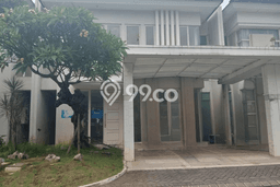 Rumah Elit Modern Tanpa Renovasi di Pakuwon Surabaya Rumah Elit Modern Tanpa Renovasi di Pakuwon Surabaya