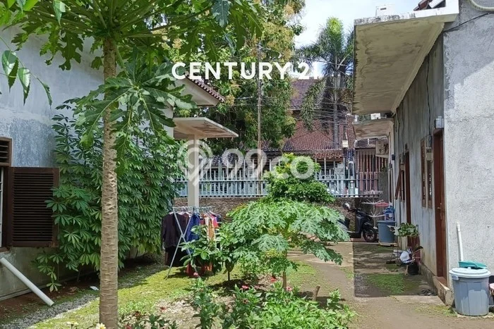 Dijual Rumah Luas Elegan Dengan View Eksklusif di Pisangan Lama, Jakarta Timur Dijual Rumah Luas Elegan Dengan View Eksklusif di Pisangan Lama, Jakarta Timur