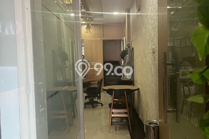 AREA BISNIS! Ruko Kawasan Matraman, Luas 161m², Mainroad, Ramai AREA BISNIS! Ruko Kawasan Matraman, Luas 161m², Mainroad, Ramai