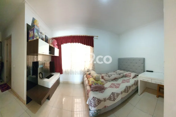 Rumah Mewah LB 135m2 Siap Huni Desain Elegan di Puri Media, Jakarta Barat Rumah Mewah LB 135m2 Siap Huni Desain Elegan di Puri Media, Jakarta Barat
