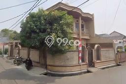 Rumah Luxury Modern Tanpa Renovasi di Buaran Jakarta Timur Rumah Luxury Modern Tanpa Renovasi di Buaran Jakarta Timur