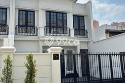 Dijual Rumah Mewah Exclusive di Cempaka Putih, Jakarta Pusat Dijual Rumah Mewah Exclusive di Cempaka Putih, Jakarta Pusat