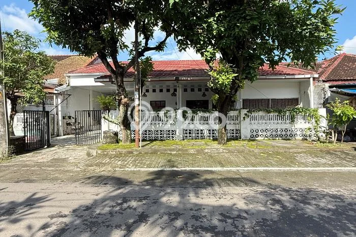 Dijual Hunian Mewah dengan Fasilitas Sekitar Komplit di Umbulharjo, Yogyakarta Dijual Hunian Mewah dengan Fasilitas Sekitar Komplit di Umbulharjo, Yogyakarta