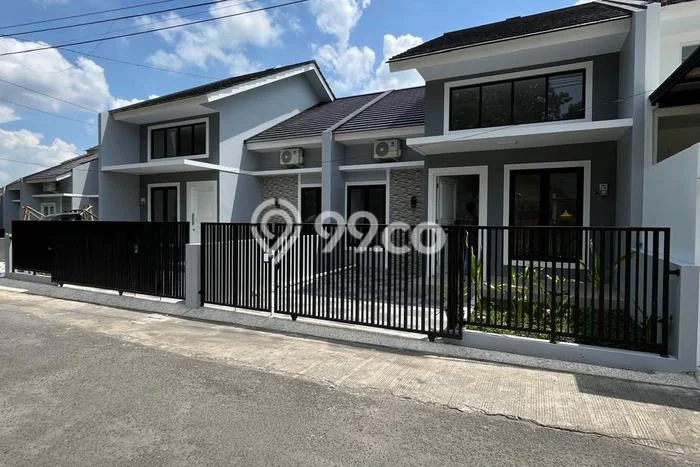 Rumah Modern Cantik 3 Kamar Siap Huni di Kalasan Rumah Modern Cantik 3 Kamar Siap Huni di Kalasan