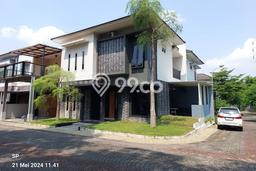 Siap Huni Rumah Mewah 4 Kamar di Ngaglik Dekat ke Mana Pun Siap Huni Rumah Mewah 4 Kamar di Ngaglik Dekat ke Mana Pun